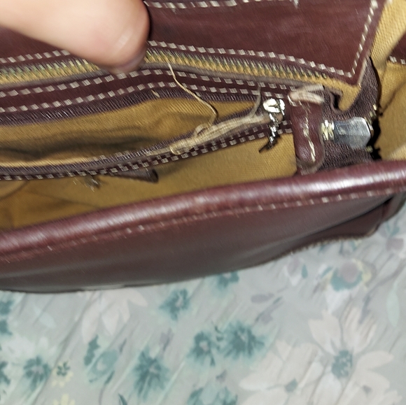 Leather Coach Shoulder Bag - Picture 5 of 8